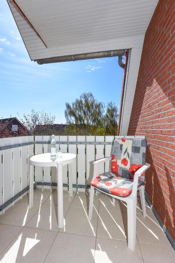 Hotel-Pension Stoertebeker Bensersiel Exterior foto